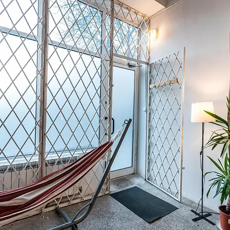 Real Loft In Center - 1gbit Wifi, Netflix, And Coffee Lägenhet Warszawa