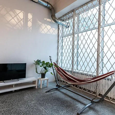 Real Loft In Center - 1gbit Wifi, Netflix, And Coffee Lägenhet Warszawa