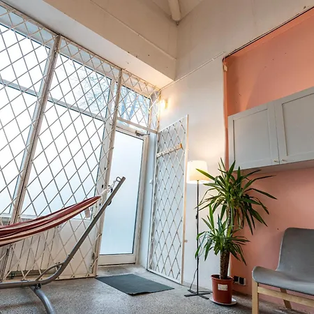 Real Loft In Center - 1gbit Wifi, Netflix, And Coffee Apartmán *