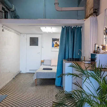 Apartment Real Loft In Center - 1gbit Wifi, Netflix, And Coffee *