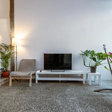 Apartment Real Loft In Center - 1gbit Wifi, Netflix, And Coffee *