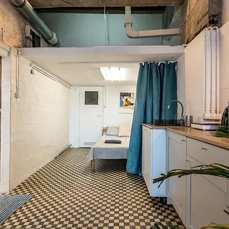 Real Loft In Center - 1gbit Wifi, Netflix, And Coffee Apartment